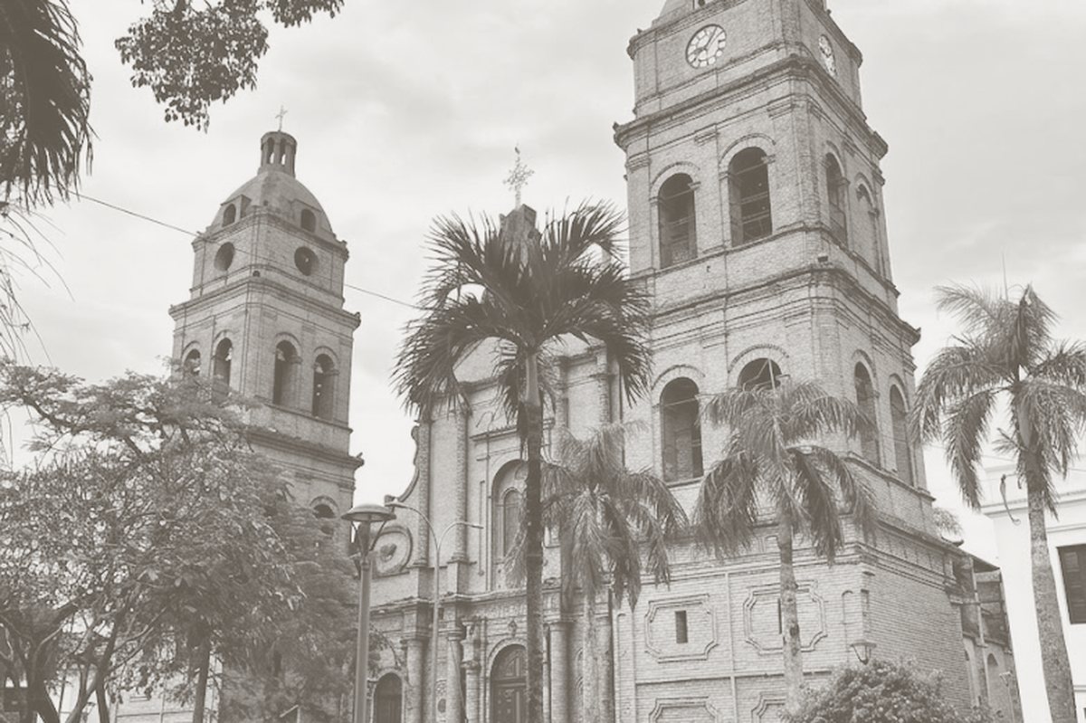 Catedral Metropolitana y plaza 24 de Septiembre, Santa Cruz de la Sierra